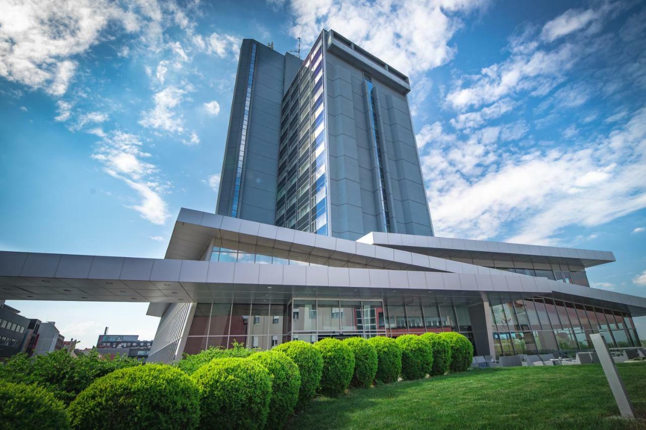 Hotel Osijek Exteriör bild